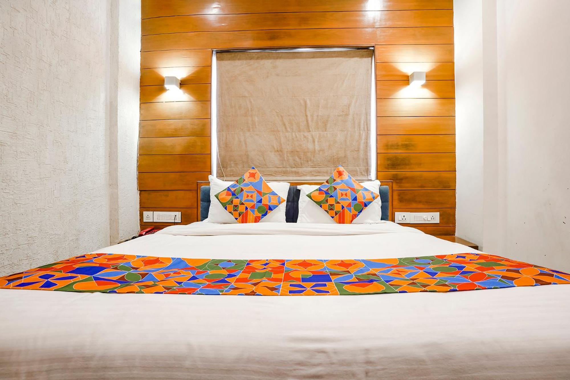 Fabhotel Kyra - Near Airport Road Ahmadabad Zewnętrze zdjęcie