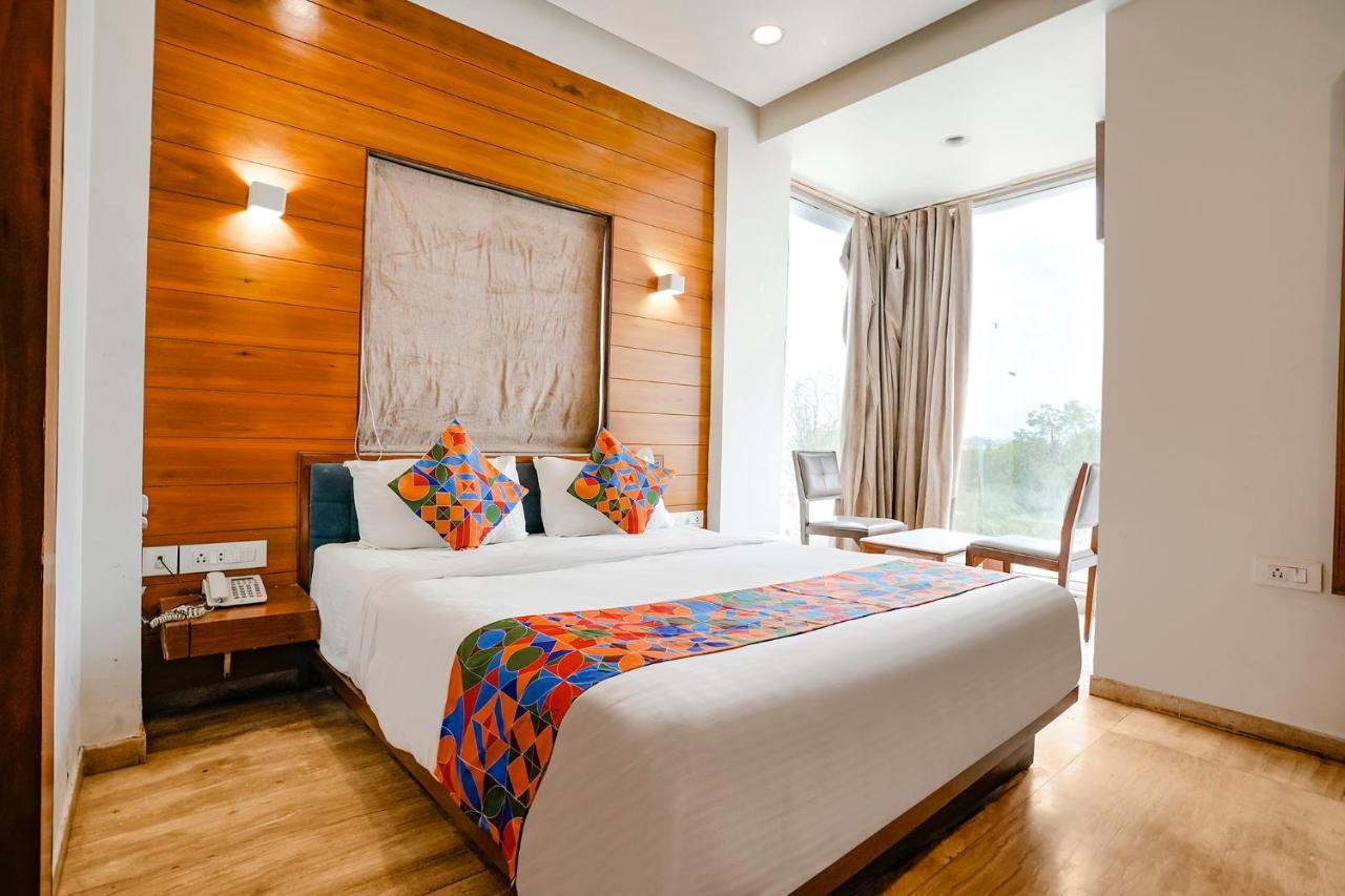Fabhotel Kyra - Near Airport Road Ahmadabad Zewnętrze zdjęcie