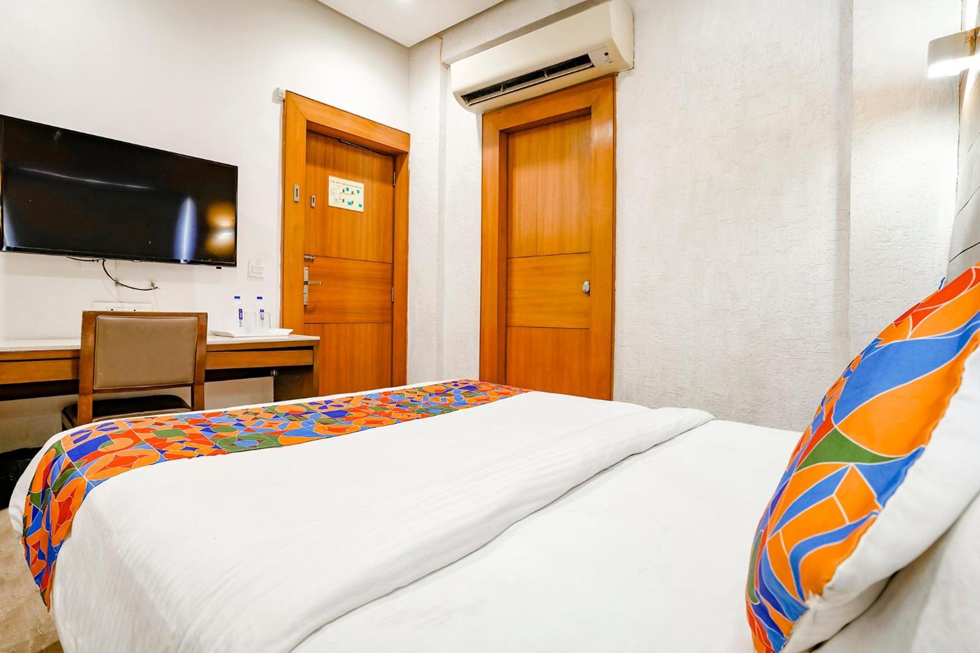 Fabhotel Kyra - Near Airport Road Ahmadabad Zewnętrze zdjęcie
