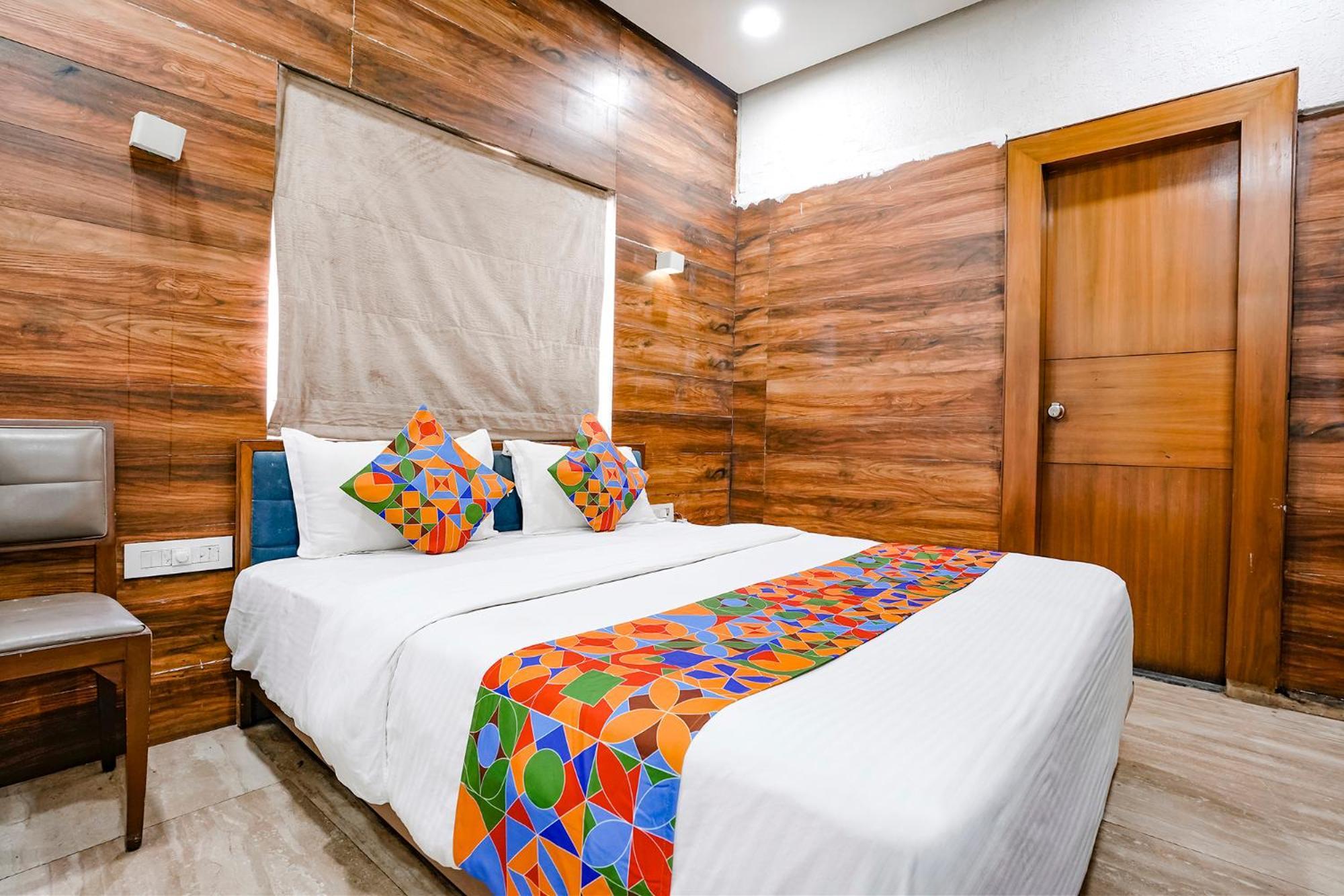 Fabhotel Kyra - Near Airport Road Ahmadabad Zewnętrze zdjęcie