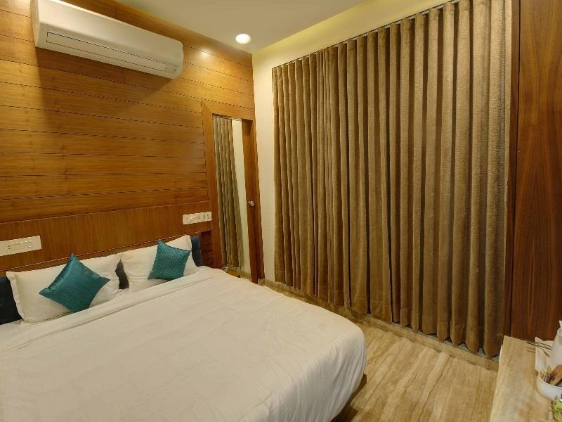 Fabhotel Kyra - Near Airport Road Ahmadabad Zewnętrze zdjęcie
